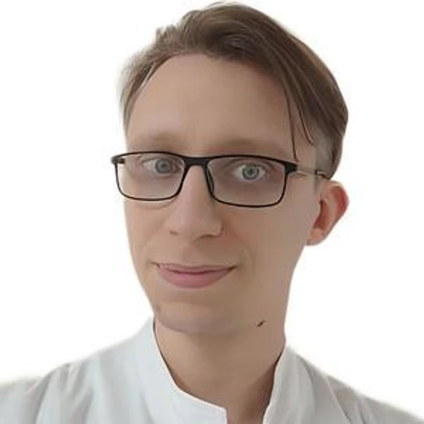 Карякин Михаил Николаевич — Анестезиолог-реаниматолог, Саратов