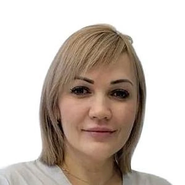 Новикова Алена Евгеньевна — Подолог-эстетист, Владивосток