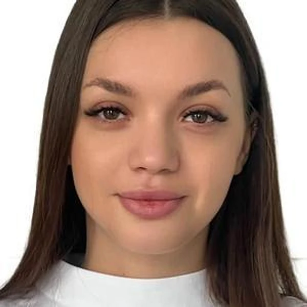 Тимошкова Карина Юрьевна — Медсестра, Брянск