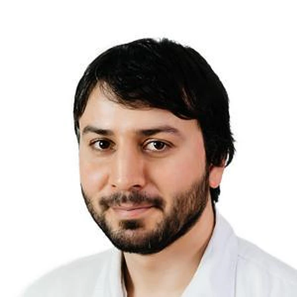 Магомедов Махмуд Абдулбасырович — Стоматолог, Кизляр