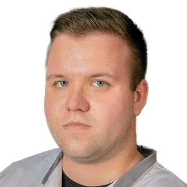 Фомин Дмитрий Игоревич — Гастроэнтеролог, Курск