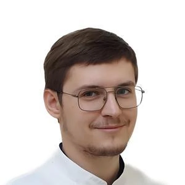 Федоринов Денис Сергеевич — Химиотерапевт, Онколог, Москва