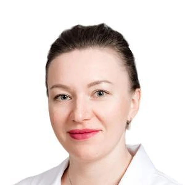 Чазова Ксения Сергеевна — Врач-косметолог, Санкт-Петербург