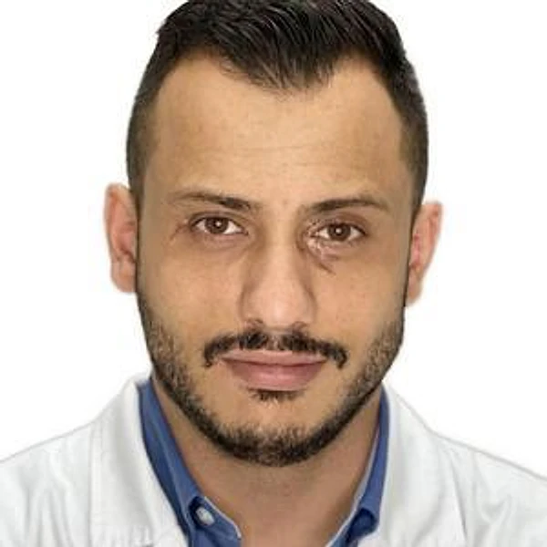 Аммар Ракан Дейа Мохаммад Хади — Кардиолог, Москва
