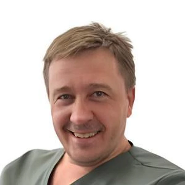 Кузьмин Олег Викторович — Стоматолог, Детский стоматолог-хирург, Стоматолог-имплантолог, Стоматолог-ортопед, Стоматолог-хирург, Москва