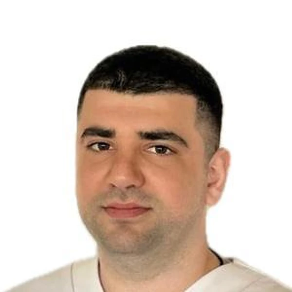 Королев Артур Эдуардович — Стоматолог-хирург, Сочи
