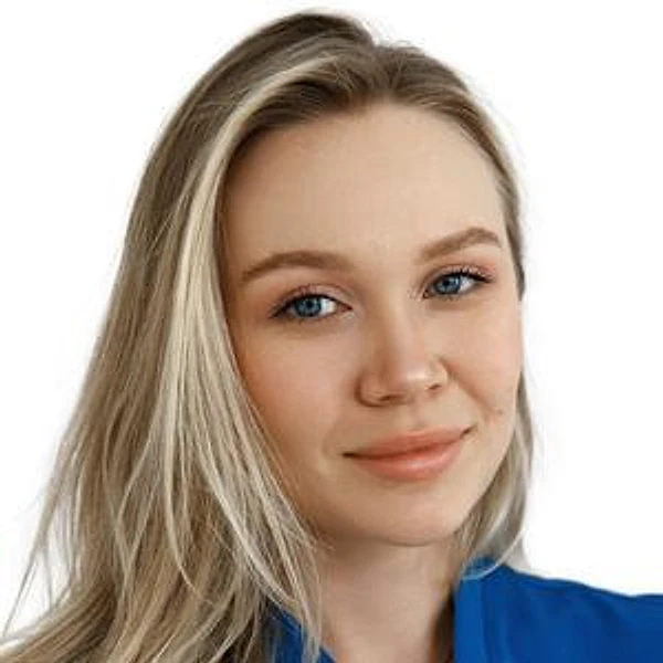 Кузьмина Анастасия Эдуардовна — Стоматолог-эндодонтист, Санкт-Петербург