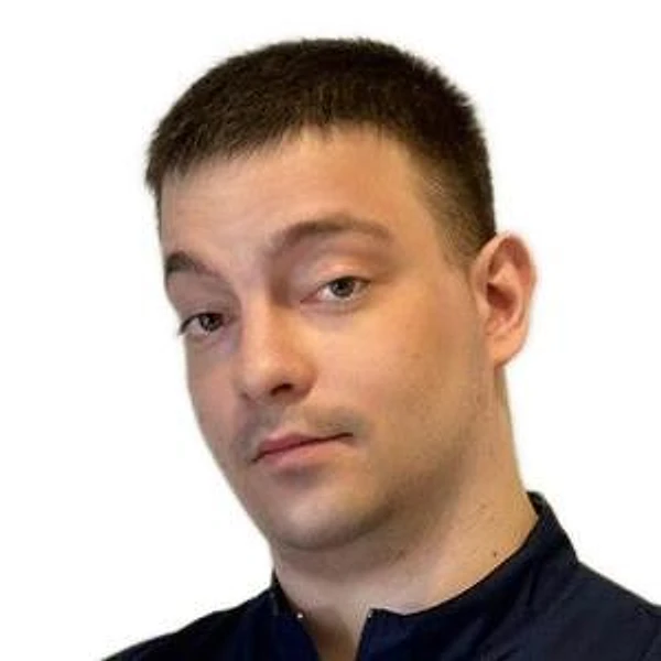 Симонов Илья Викторович — Стоматолог, Москва