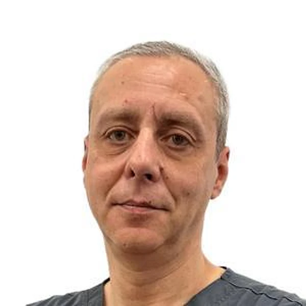Беспалов Роман Дмитриевич — Стоматолог-имплантолог, Стоматолог, Стоматолог-хирург, Ярославль