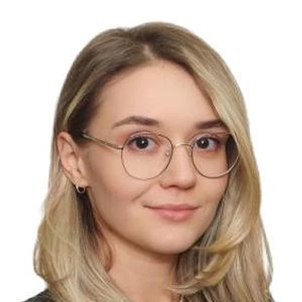 Тарасова Алеся Евгеньевна — Стоматолог, Москва