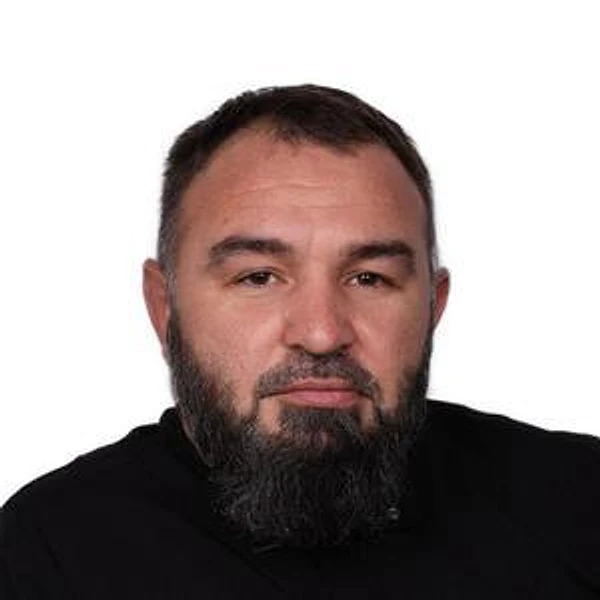 Шаипов Бекхан Вахаевич — Стоматолог, Стоматолог-хирург, Грозный