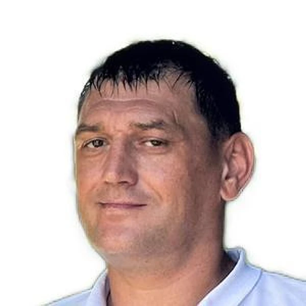 Танков Максим Вячеславович — Детский массажист, Массажист, Адлер