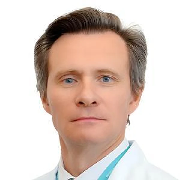 Чемоданов Дмитрий Владиславович — Офтальмолог (окулист), Москва