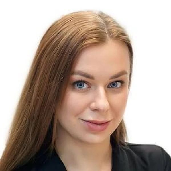 Сивакова Алёна Сергеевна — Врач-косметолог, Санкт-Петербург