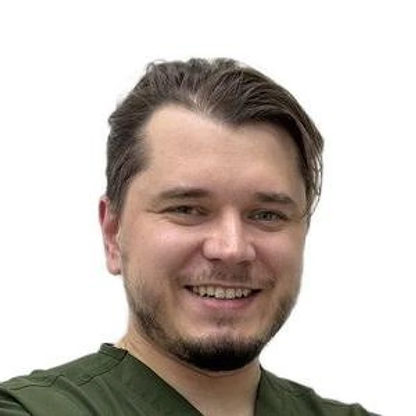 Криушин Артем Евгеньевич — Стоматолог-имплантолог, Стоматолог-ортопед, Стоматолог-хирург, Челюстно-лицевой хирург, Москва