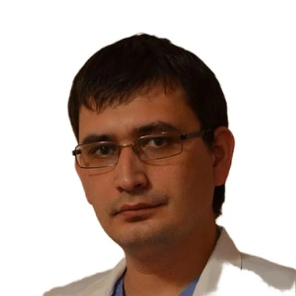 Усманов Ильдар Алимжанович — Нейрохирург, Красноярск