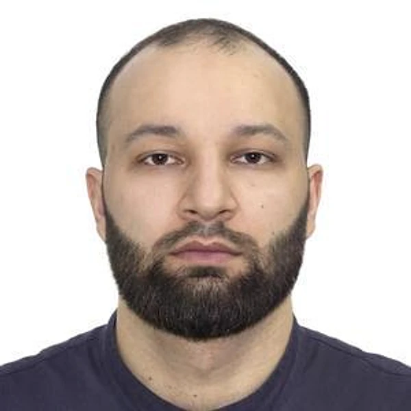 Алмазов Михаил Элитонович — Стоматолог-ортопед, Стоматолог-имплантолог, Стоматолог-хирург, Сургут