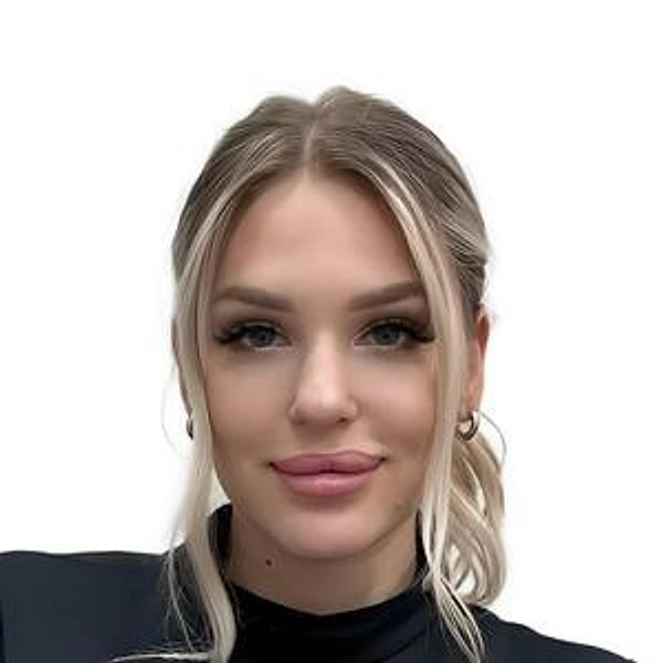 Маликова Ксения Максимовна — Стоматолог-гигиенист, Красноярск