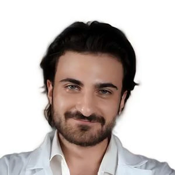 Казарян Александр Александрович — Пластический хирург, Москва