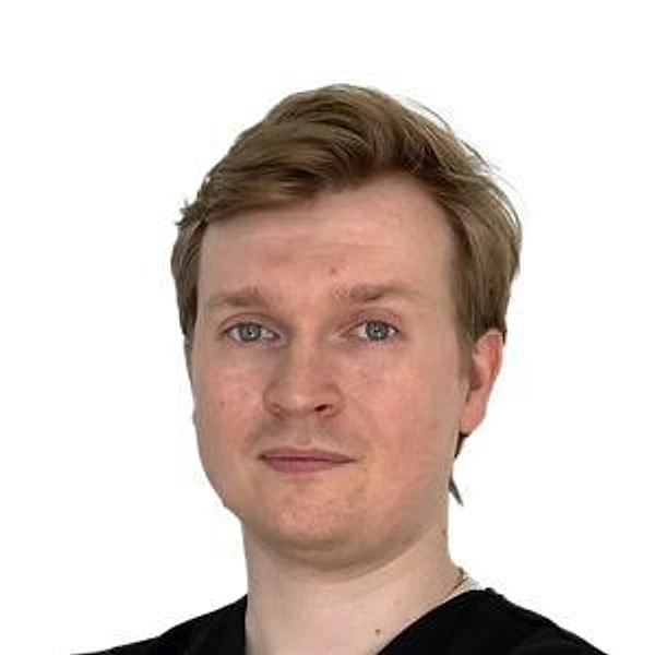 Ходов Никита Александрович — Стоматолог-имплантолог, Стоматолог-хирург, Челюстно-лицевой хирург, Сочи