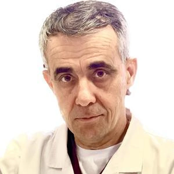 Кадамов Хуршед Азизович — Хирург, unknown