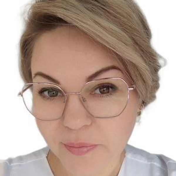 Гусейнова Евгения Владимировна — Оптометрист, Подольск