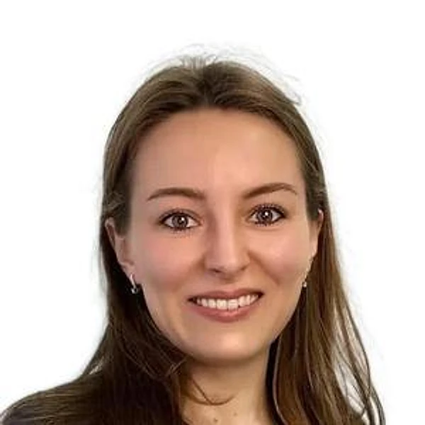 Щербановская Ксения Денисовна — Стоматолог-имплантолог, Детский стоматолог-хирург, Стоматолог-хирург, Челюстно-лицевой хирург, Санкт-Петербург