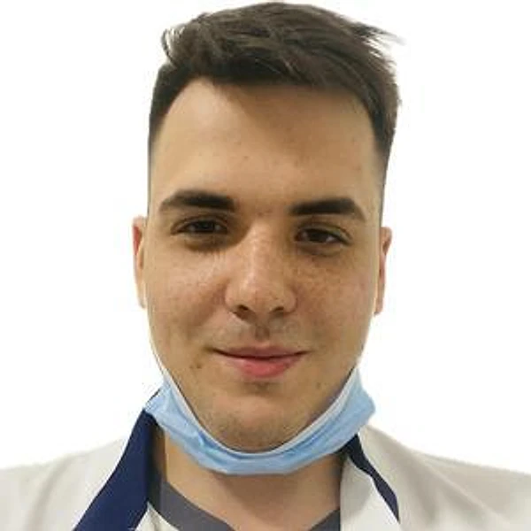 Карпов Артем Владимирович — Терапевт, Калининград