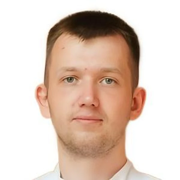 Бочиняев Данил Эдуардович — Стоматолог, Асино