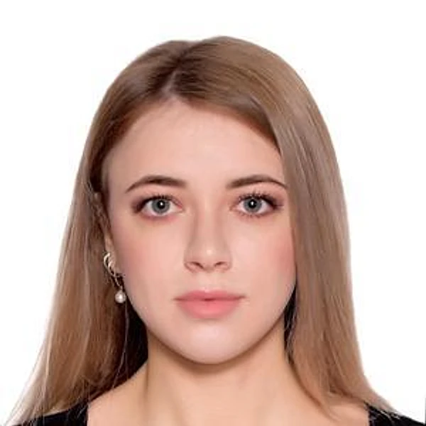 Круглова Анна Анатольевна — Врач-косметолог, Смоленск