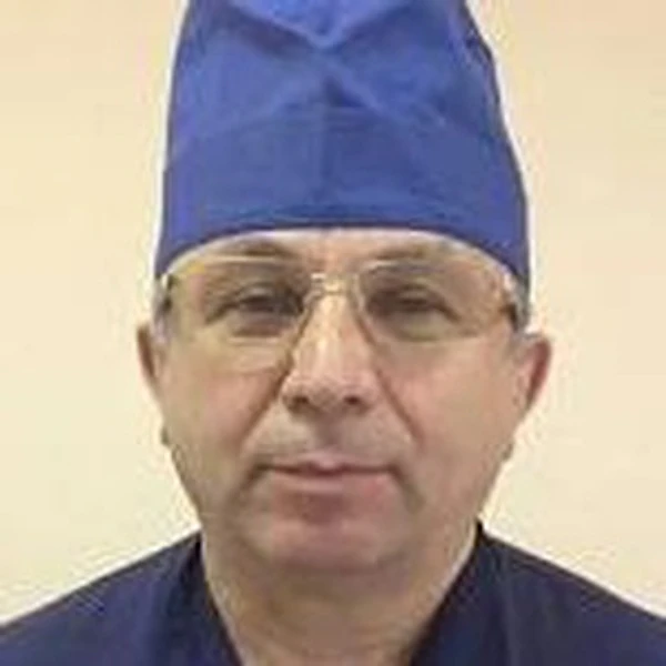 Ханов Нариман Мудунович — Ортопед, Травматолог, Хирург, Махачкала