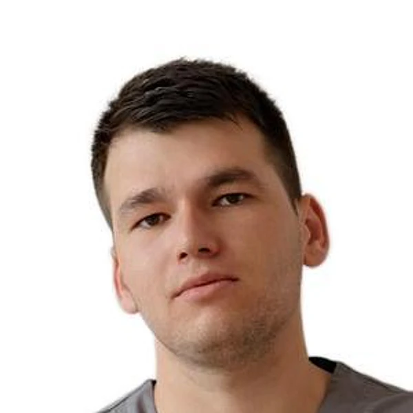 Ашинов Рустам Закашуович — Стоматолог, Туапсе