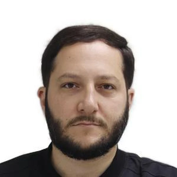 Арутюнян Гегам Арамаисович — Стоматолог, Тамбов