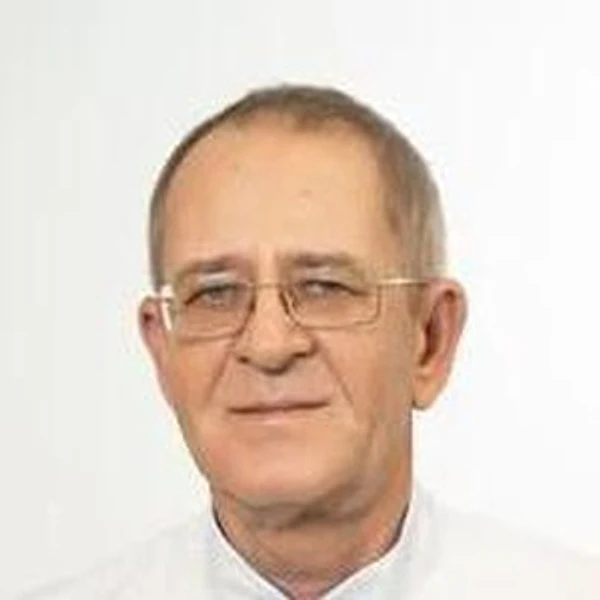 Хлыненков Игорь Владимирович — Стоматолог, Белгород
