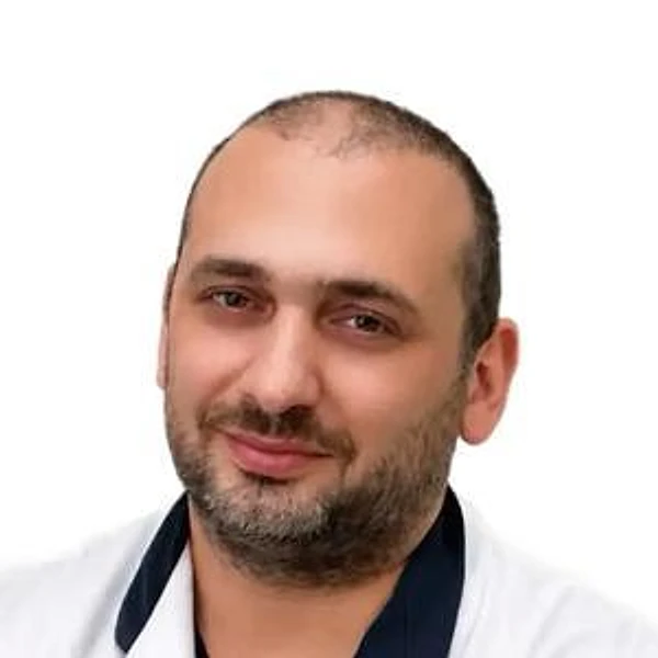 Атабеков Антон Ильич — Сосудистый хирург (ангиохирург), Санкт-Петербург