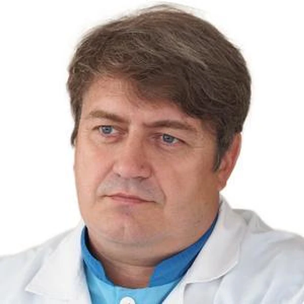 Поздняков Артем Аркадьевич — Проктолог (колопроктолог), Красноярск