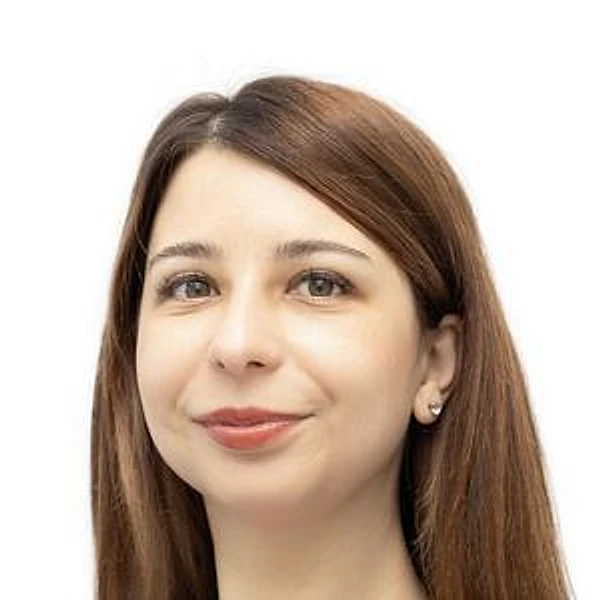 Кулакова Ирада Фирудиновна — Офтальмолог (окулист), Оптометрист, Офтальмолог-хирург, Самара