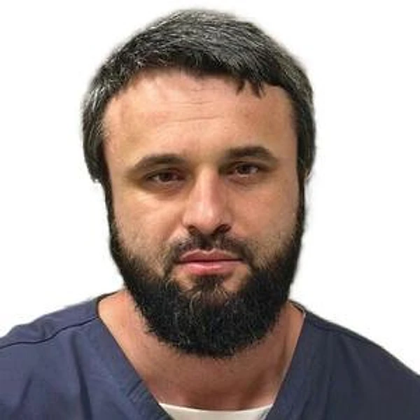 Курбангаджиев Гаджи Салавутдинович — Стоматолог, Дербент