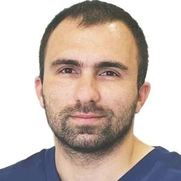 Сафарян Владимир Александрович — Нефролог, Майкоп