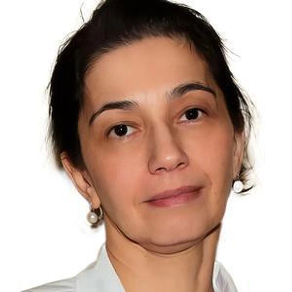 Адильханова Индира Заирхановна — Детский офтальмолог, Одинцово