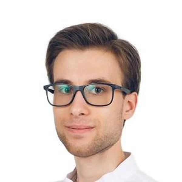 Корунов Кирилл Владиславович — Пародонтолог, Стоматолог-хирург, Волгоград