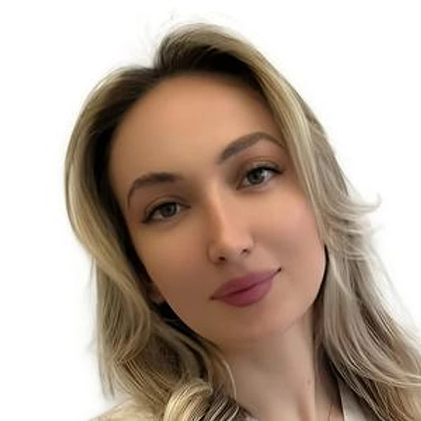 Жанукуева Карина Арсеновна — Стоматолог, Ростов-на-Дону