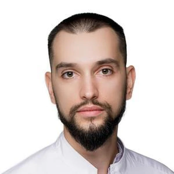 Шарипов Дмитрий Маратович — Офтальмолог-хирург, Офтальмолог (окулист), Северск