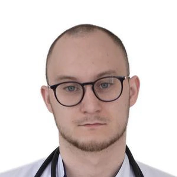 Мельников Данила Андреевич — Офтальмолог (окулист), Офтальмолог-хирург, Санкт-Петербург