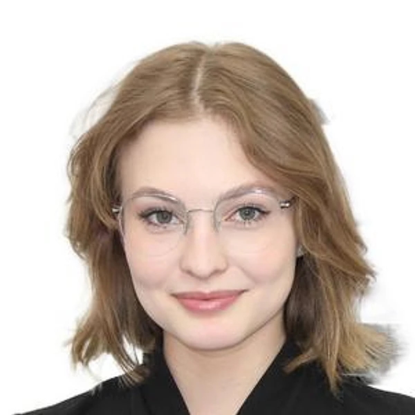 Фирсова Яна Ринатовна — Стоматолог-гигиенист, Екатеринбург