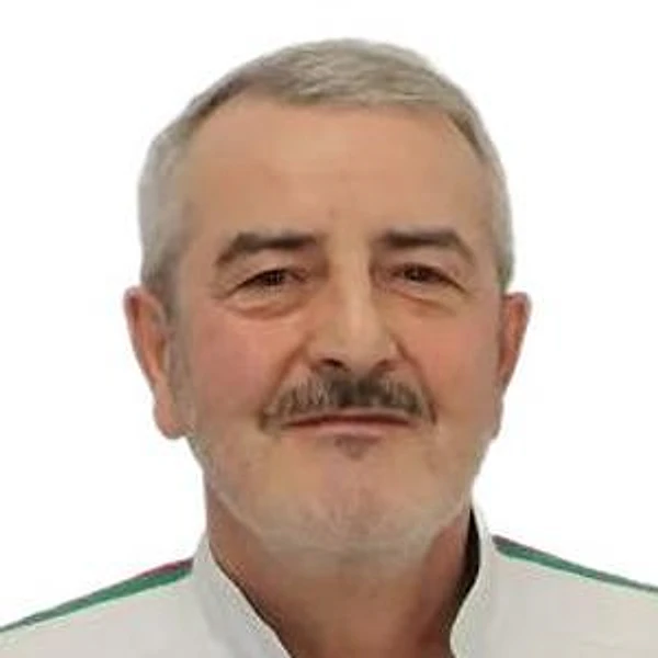 Алиев Гужи Гаджиевич — Стоматолог, Москва