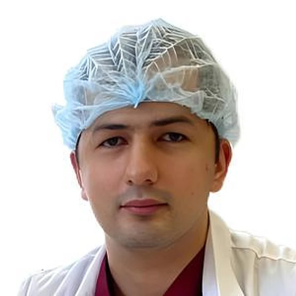 Надыров Акбар Умарбекович — Врач УЗИ, Сыктывкар