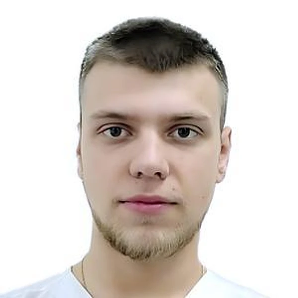 Баданов Денис Валерьевич — Стоматолог-гигиенист, Москва