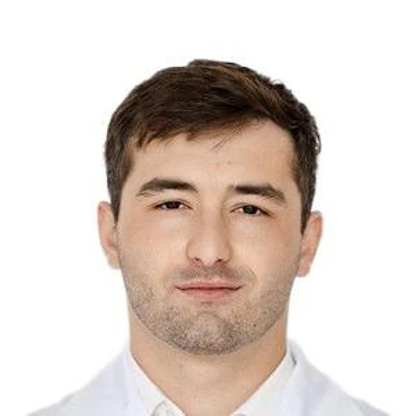 Гаджиев Ренат Магомедсаламович — Хирург, Эндоскопист, Батайск