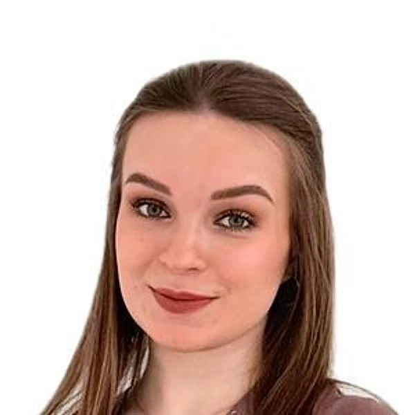 Кузьменко Василиса Сергеевна — Детский стоматолог, Детский стоматолог-гигиенист, Стоматолог, Стоматолог-гигиенист, Омск